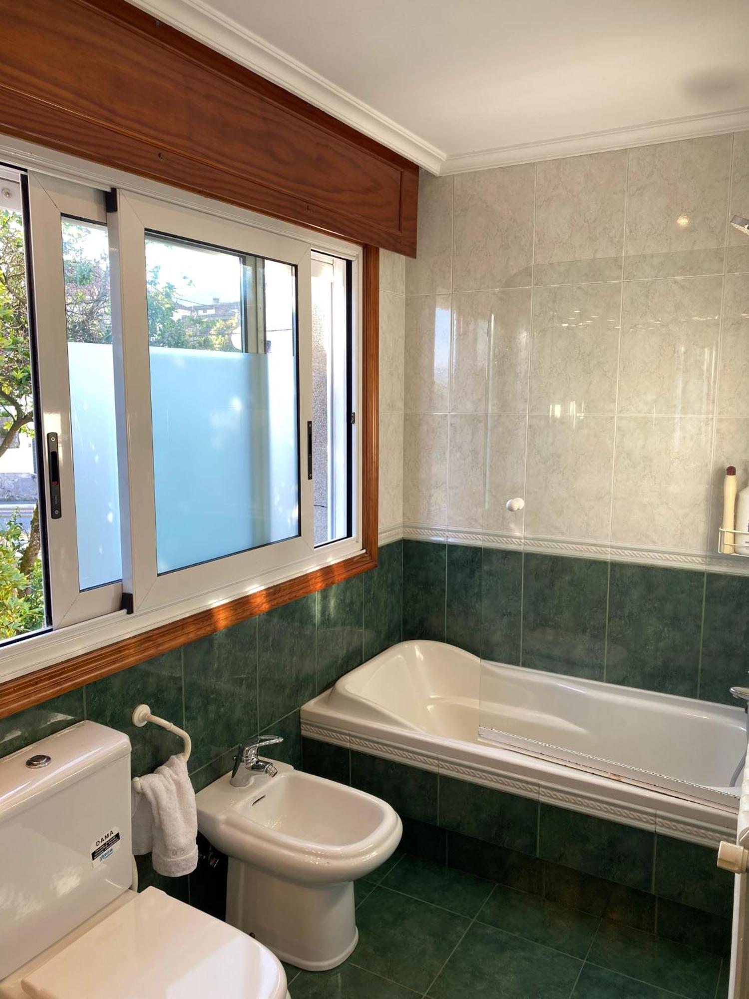 Chalet Adosado Independiente En Vigo - Canido Oya ภายนอก รูปภาพ