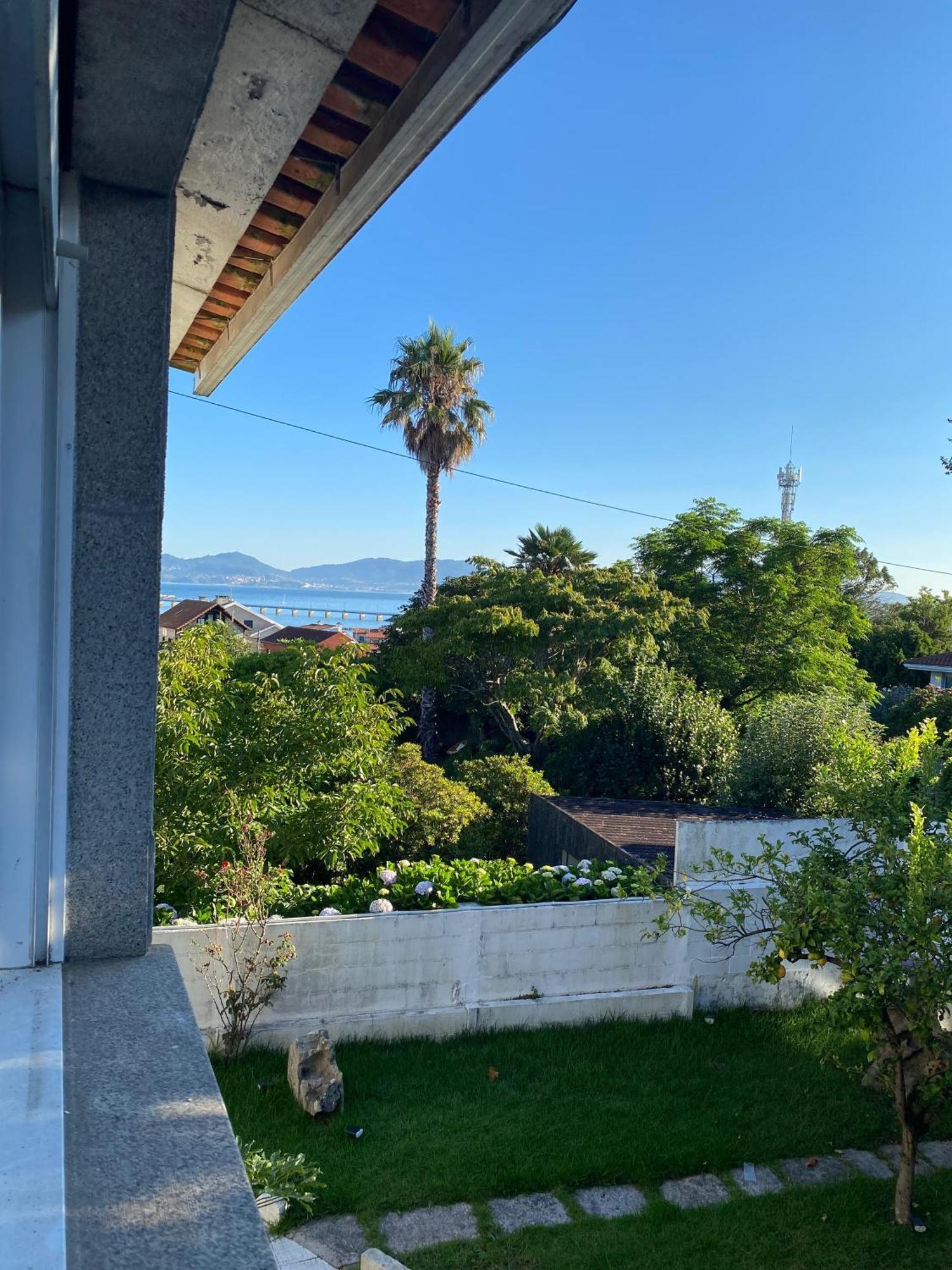 Chalet Adosado Independiente En Vigo - Canido Oya ภายนอก รูปภาพ